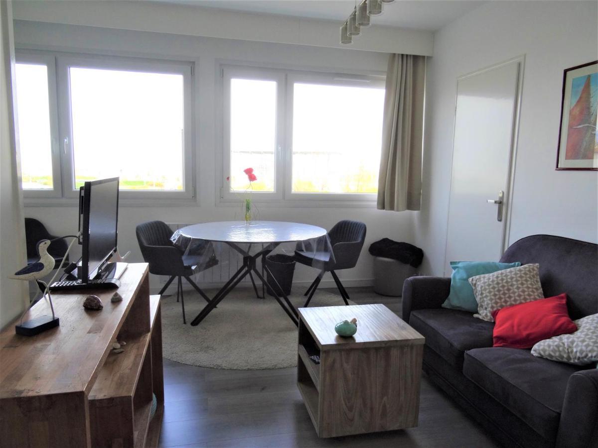 Escale Marine A Calais 4 Etoiles Apartment Bagian luar foto