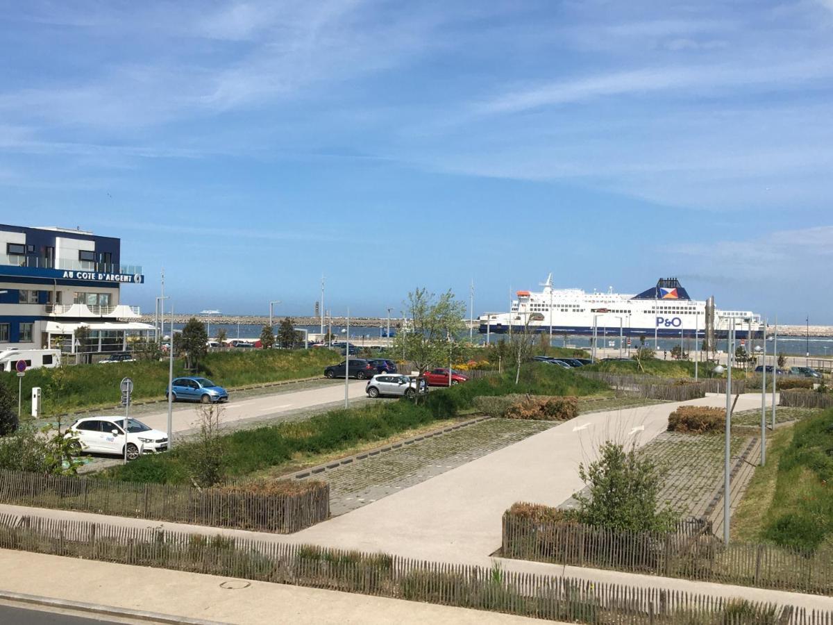 Escale Marine A Calais 4 Etoiles Apartment Bagian luar foto