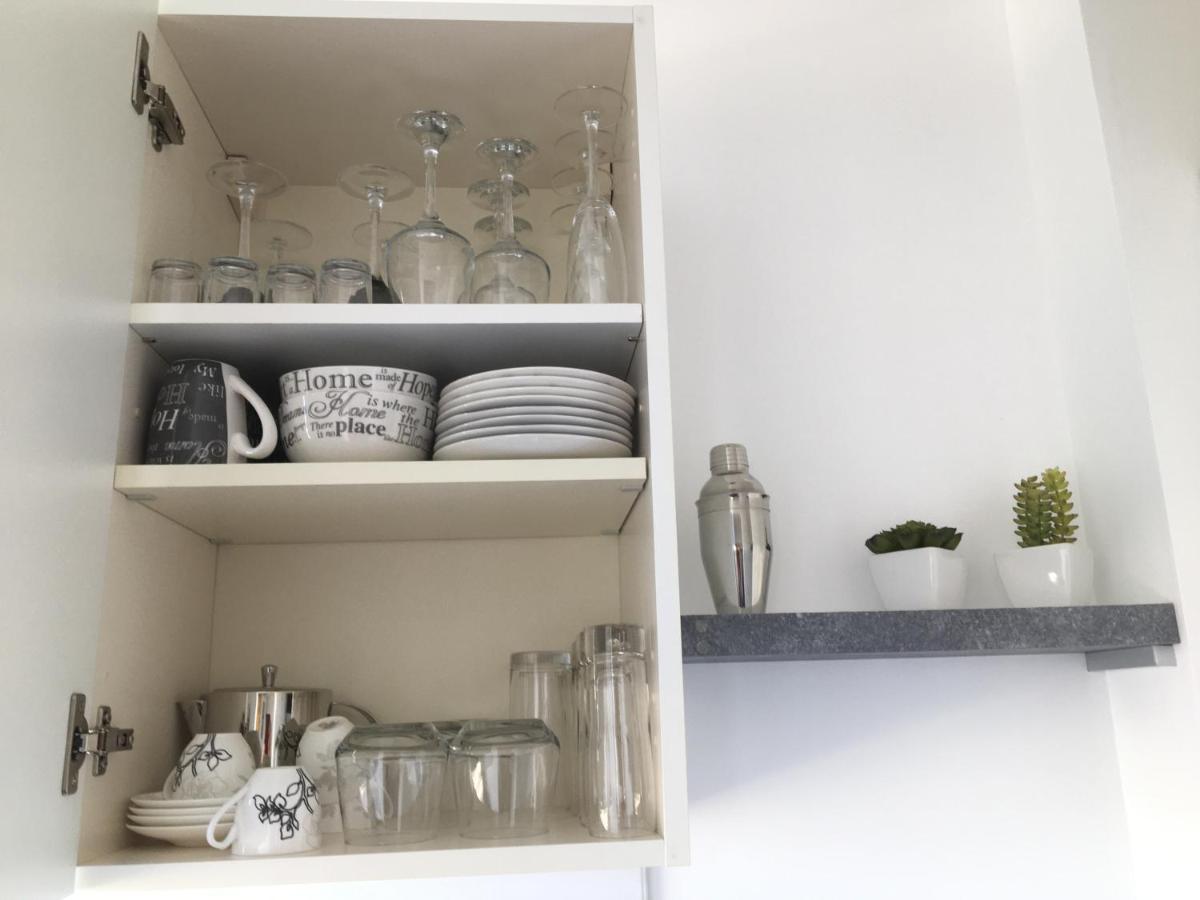 Escale Marine A Calais 4 Etoiles Apartment Bagian luar foto