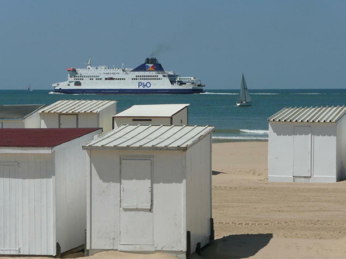 Escale Marine A Calais 4 Etoiles Apartment Bagian luar foto